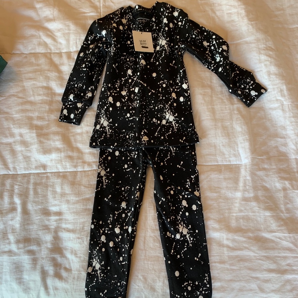 Baby 12 to 18 month old outfit black/white outfit